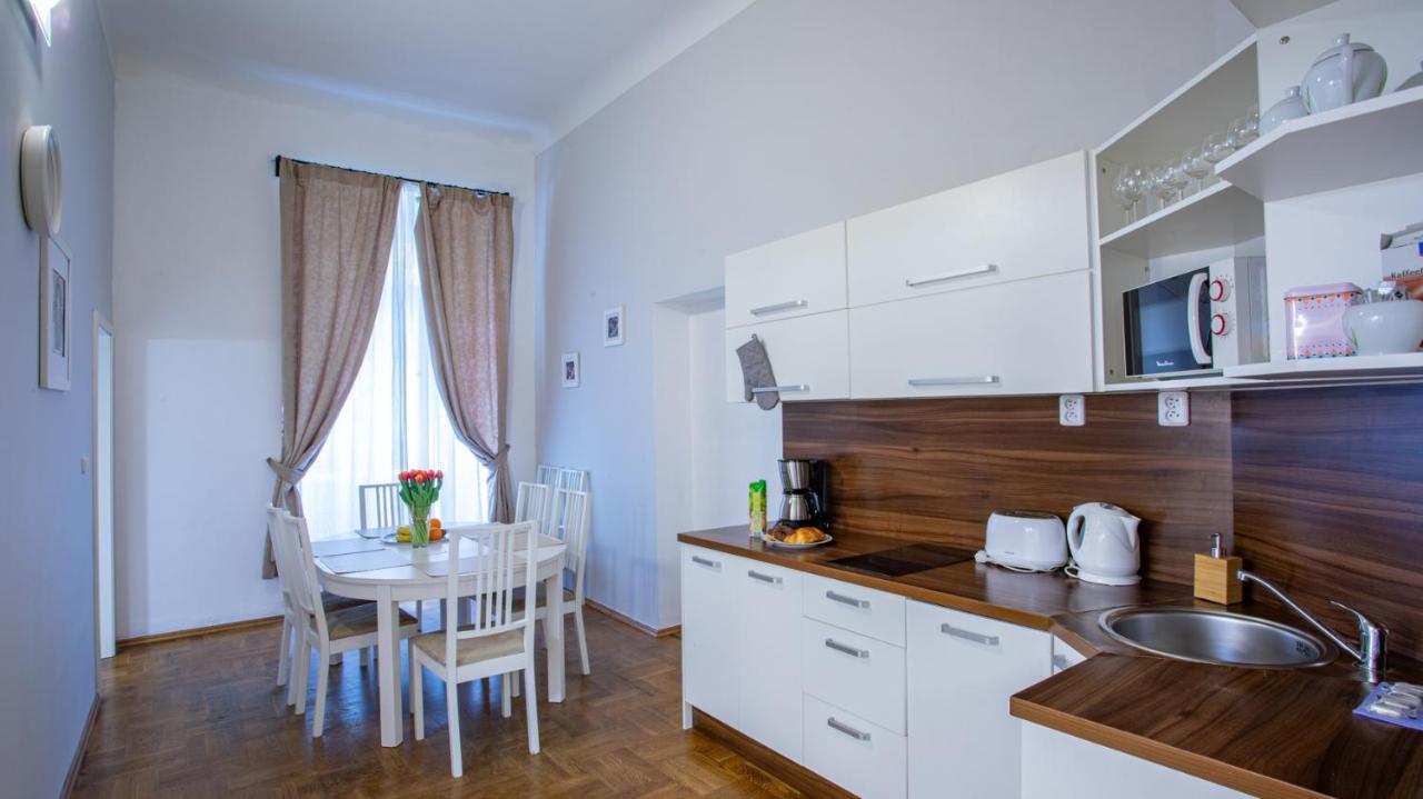 פראג Michalska Apartment מראה חיצוני תמונה