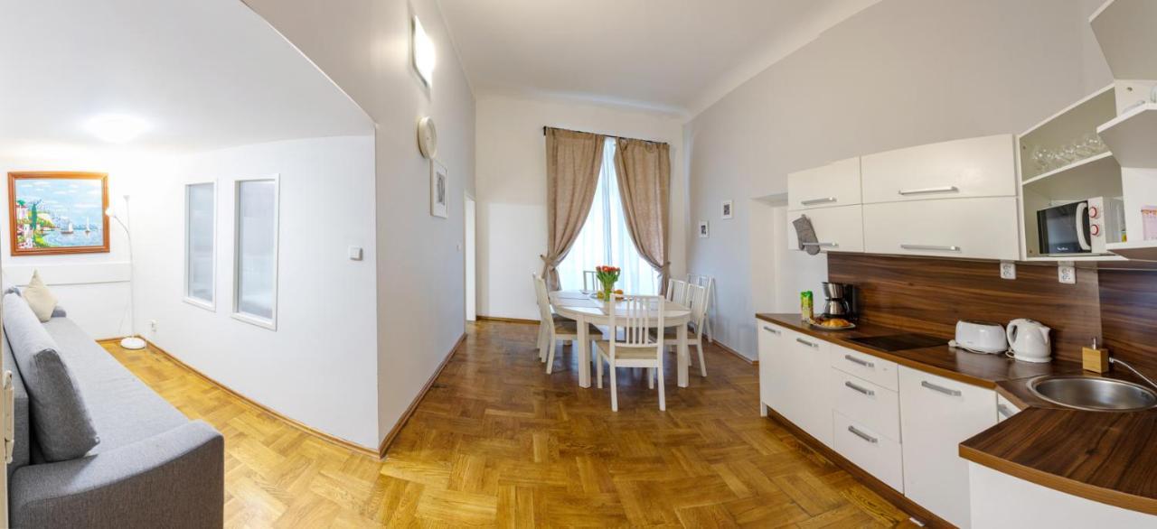 פראג Michalska Apartment מראה חיצוני תמונה